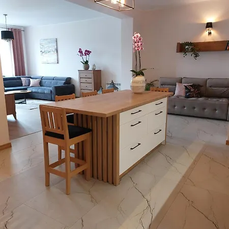 Przy Jeziorku Magistrackim *